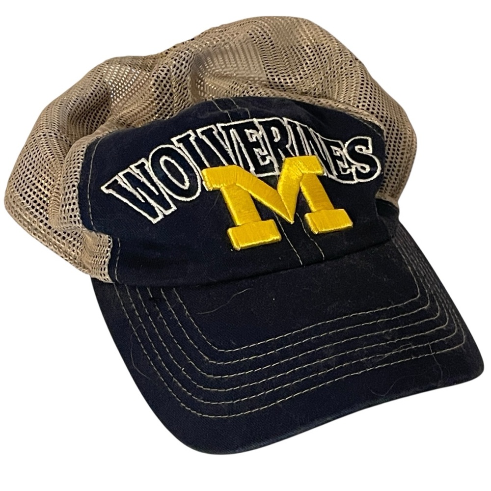 Men's NCAA Michigan Wolverines Fan Favorite Authenic Mesh Snapback Baseball Cap